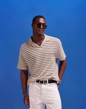 ASOS DESIGN avslappnad polo shirt med revere-hals i texturerad rand