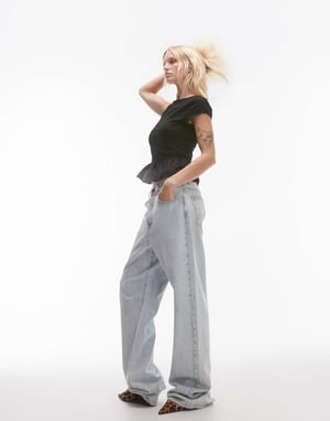 Topshop snittad hals peplum bubbeltopp i svart