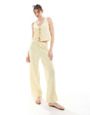 Vero Moda texturerad jersey knyt-fram topp co-ord i ljus citron