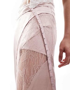 Återvunnen vintage begränsad upplaga spliced maxi särk med spetsinsats i rosa