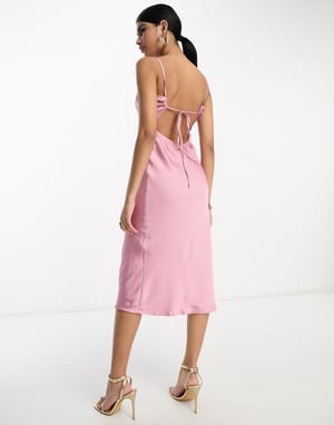 Vila satin cami midi klänning med knyt bak i dammig rosa