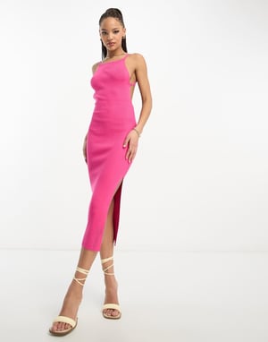 Miss Selfridge klänning i ribbad stickad midi med remdetaljer i rosa