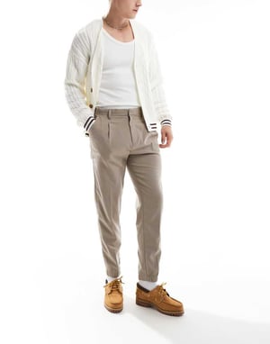 ASOS DESIGN tapered smartbyxor med joggermanschett i sten
