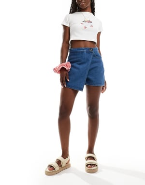 Missyempire wrap front denimkjol i blått