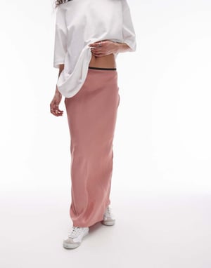 Topshop satin maxi snedkjol med elastisk kant i rosa