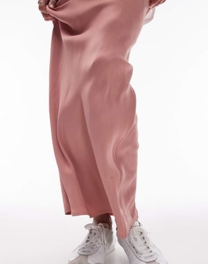 Topshop satin maxi snedkjol med elastisk kant i rosa