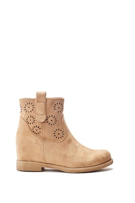 Galadriel Camel Boots