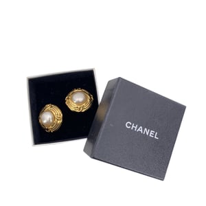 Chanel Vintage metalen oorbellen