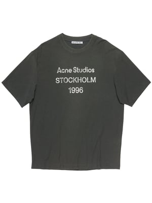 Logo T-Shirt in Black