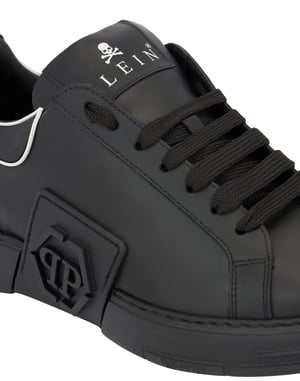 Low-Top Sneakers Phantom Kick$