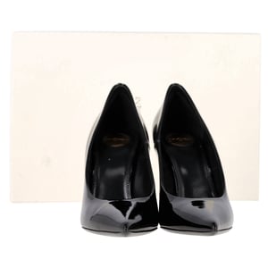 Saint Laurent Norma Pumps in Black Patent Leather