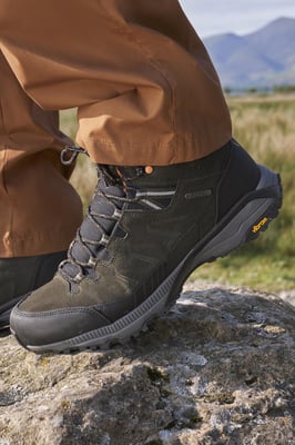 'Extreme Rockies' Men's Waterproof Boots with Rubber Toe Bumper Walking Shoes Khaki