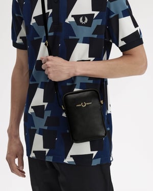Small Side Bag in Black