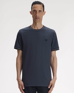T-Shirt in Dark Grey