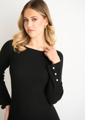 Svart slash neck stickad fit and flare-klänning