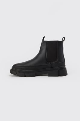 Track Sole Chelsea Boot