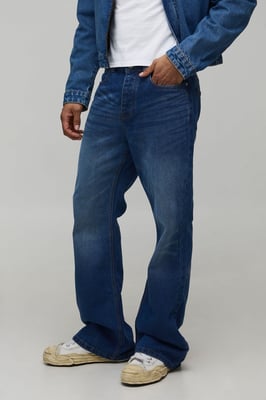 Pocket Embroidery Rigid Flared Jeans