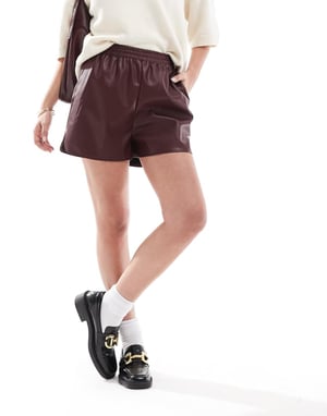 Miss Selfridge faux leather elasticated waist shorts in burgundy