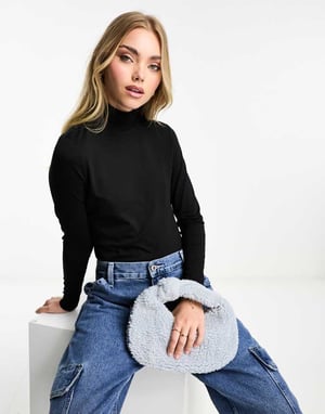 Monki långärmad höghalss topp i svart
