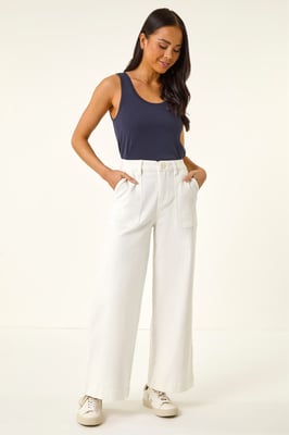 Petite Pocket Stretch Jean