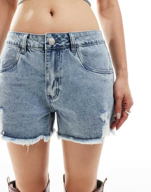 Noisy May råsömmad denimshorts-set i medelblå denim
