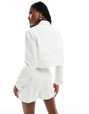Kaiia exklusiv linne-liknande fransad trim kort blazer co-ord i vitt