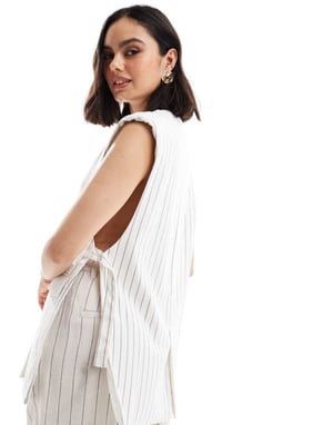 ASOS DESIGN ärmlös skräddarsydd blazer med knytband i vit rand