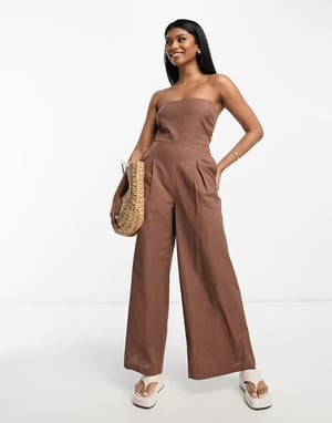 ASOS DESIGN bandeau jumpsuit i linne-liknande material med avtagbara axelremmar i brun