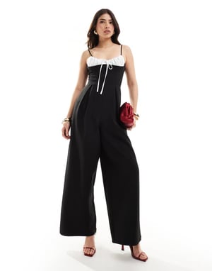 ASOS DESIGN kontrast bystdetalj med plisserat vida ben jumpsuit i svart