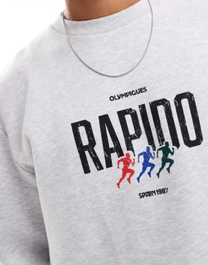 ASOS DESIGN boxig oversized sweatshirt med atletisk tryck i gråmelerat