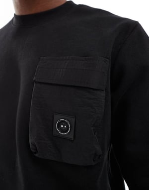 Marshall Artist nevado sweatshirt i svart
