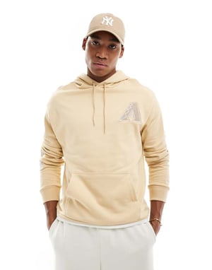 New Era Arizona Diamondbacks applikation hoodie i sand