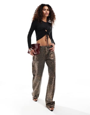 AllSaints Xylia cut-out knytframs topp i svart