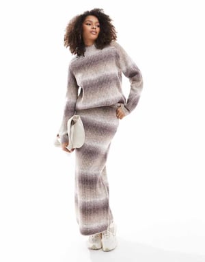 YAS ombre stickad maxi kjol set i neutral - BRUN