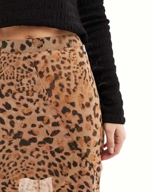 ASOS DESIGN genomskinlig maxi kjol i leopardmönster