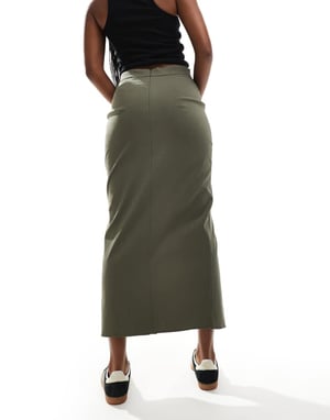 ASOS DESIGN midi kjol med framdelning i khaki