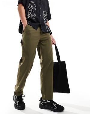 ONLY & SONS arbetsbyxa i khaki med rak passform