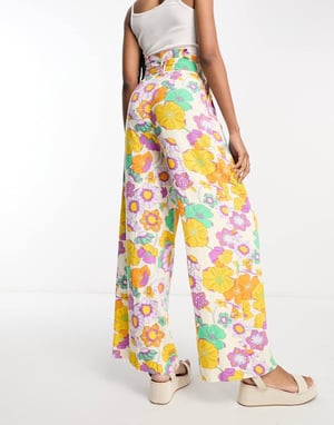 ASOS DESIGN Hög oversized blommig mönstrad papperstask midja vida byxor med linne i flera färger