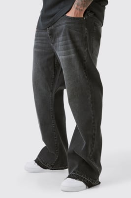Plus Basic Flared Fit Jeans
