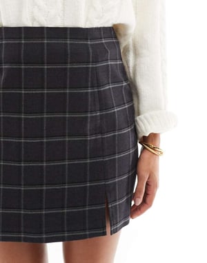 Object notch front tailored skirt in dark grey melange with windowpane check