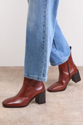 Lauren Leather Block Mid Heel Chelsea Boot