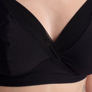 Women's Wireless Bra with Cups P06TN