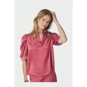 Neo Noir roella heavy sateen 162590 430 cherry