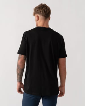 T-Shirt in Black