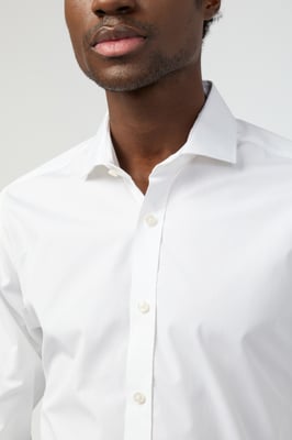Tailored Cutaway Collar