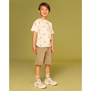 Stains & Stories  Short 26107217