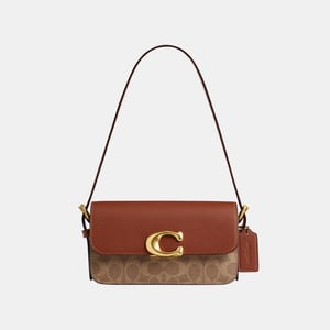 Zoe Shoulder Bag In Signature Canvas