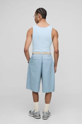 Relaxed Fit Fixed Waistband Pleat Detail Jorts