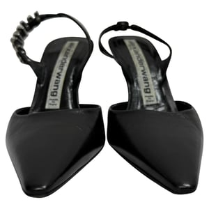 Alexander Wang Grace versierde slingback pumps in zwart leer