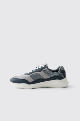 Mesh Panel Runner Style Trainer